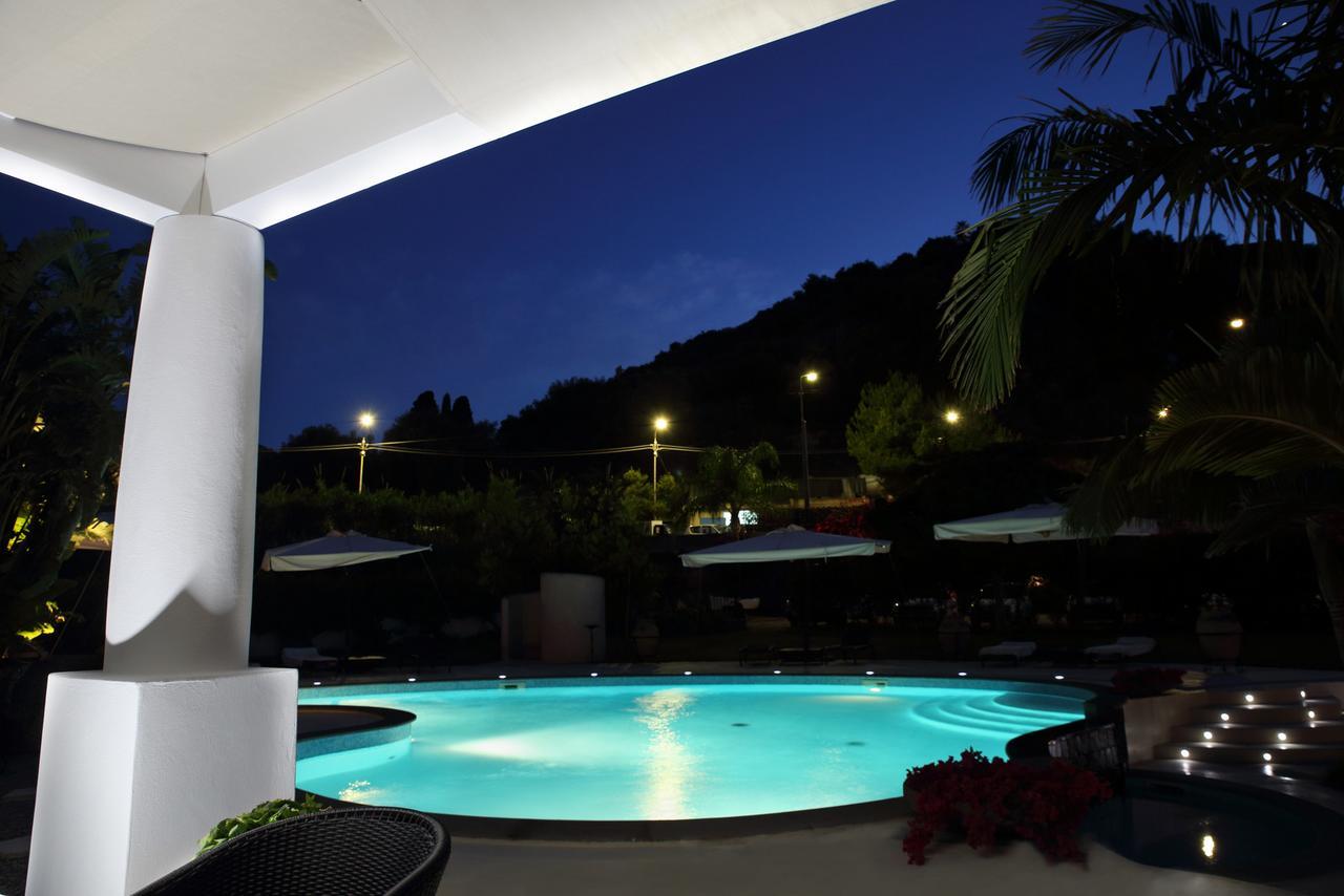 Residence Hotel La Giara Lipari  Eksteriør billede