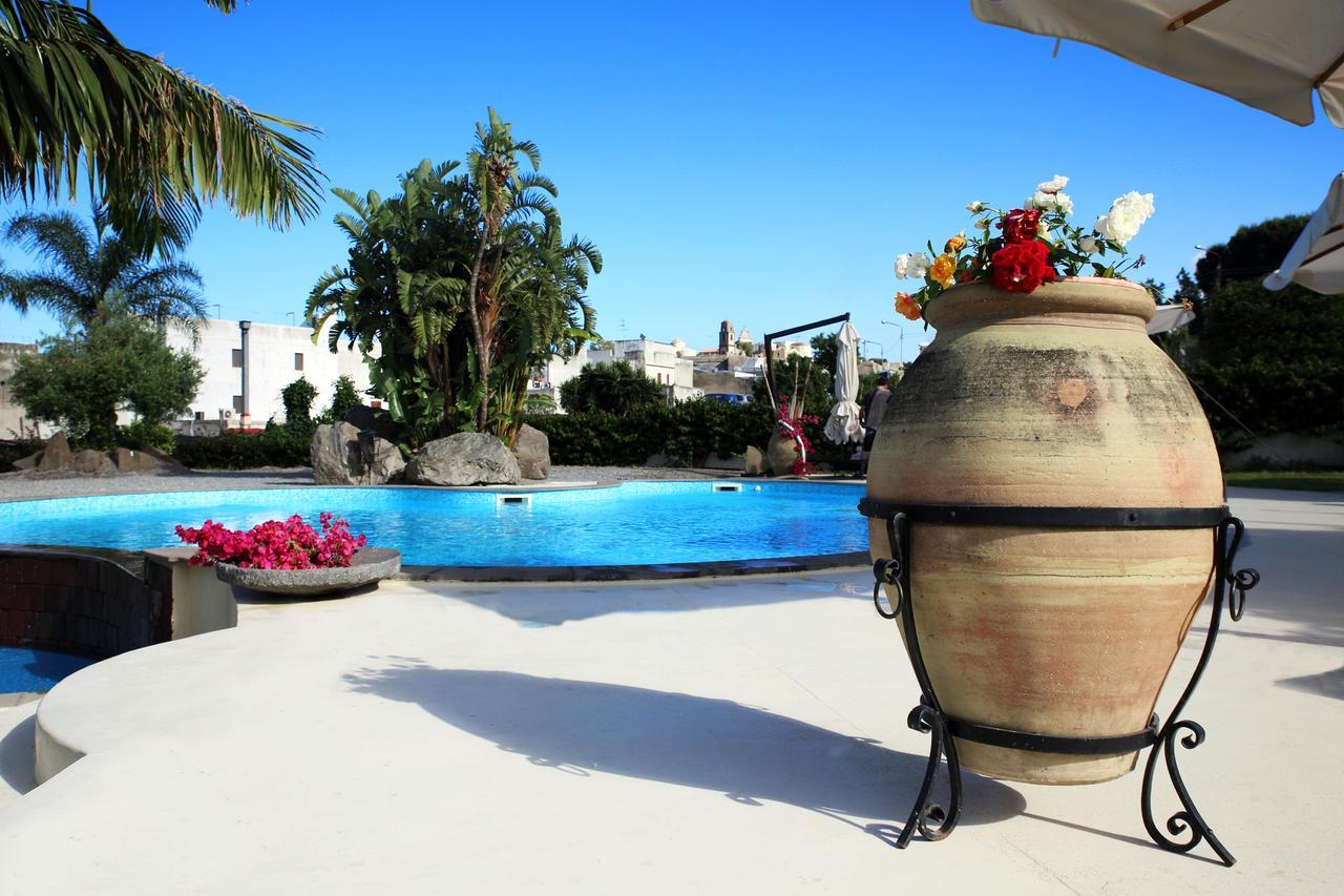 Residence Hotel La Giara Lipari  Eksteriør billede