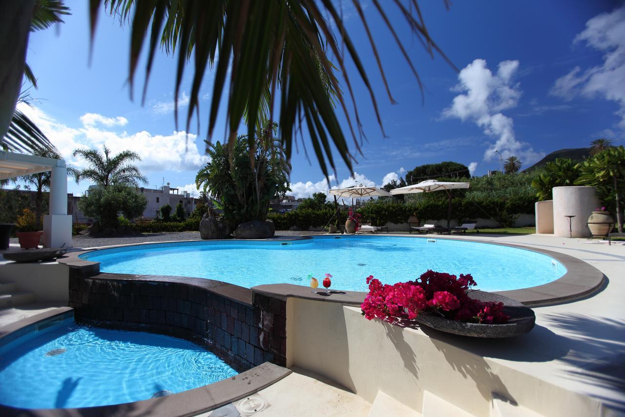 Residence Hotel La Giara Lipari  Eksteriør billede